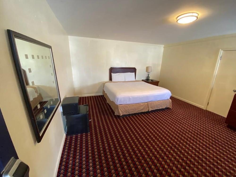 AC Suites NJ photo 18