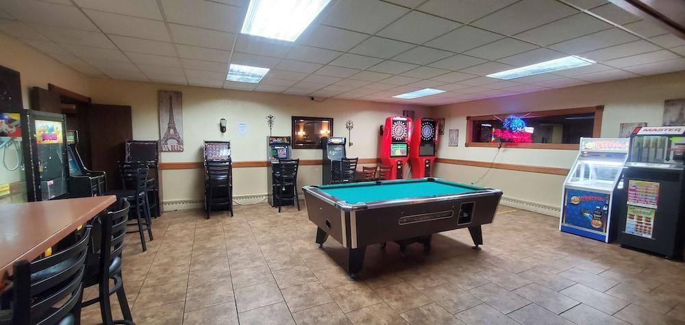 Americas Best Value Inn Chippewa Falls photo 26