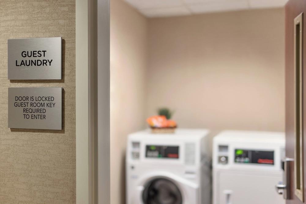 Courtyard Marriott Greenville photo 22
