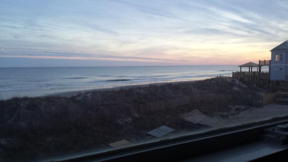 Seaview Pier and Motel photo 29