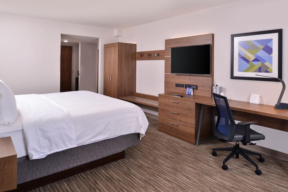 Holiday Inn Express Hotel & Suites Mesquite by IHG photo 17