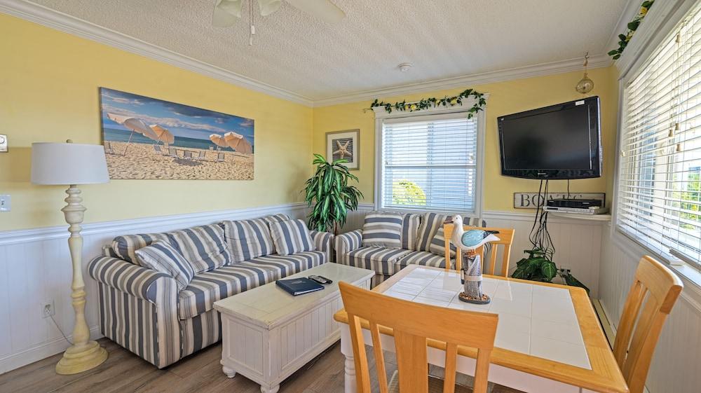 Montauk Oceanside Suites photo 15