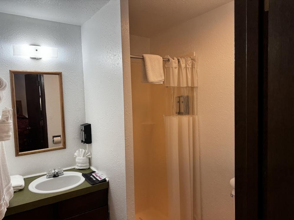Heidis Inn Ilwaco photo 6
