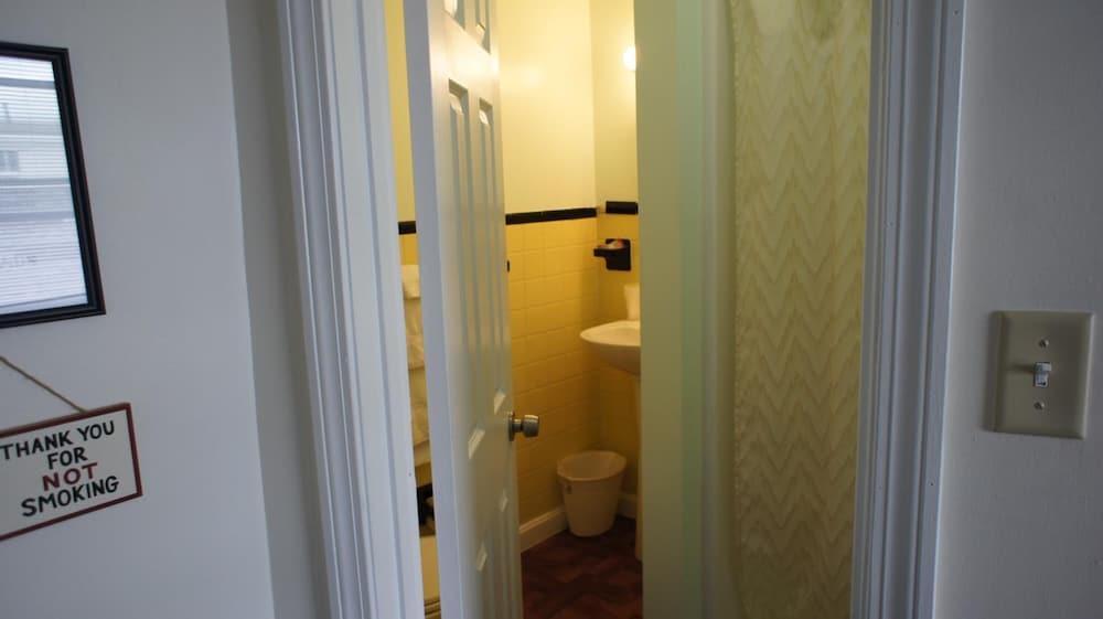Atlantic Sands photo 2