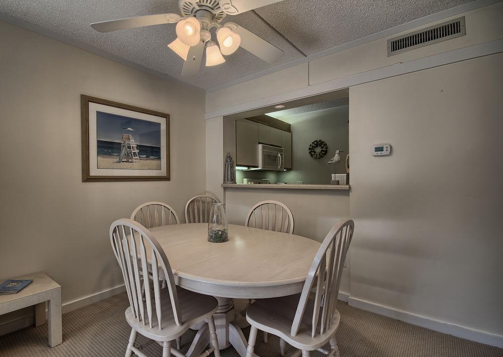 Ocean Creek Resort photo 9