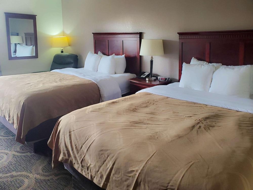 Quality Inn Prattville I-65 photo 11