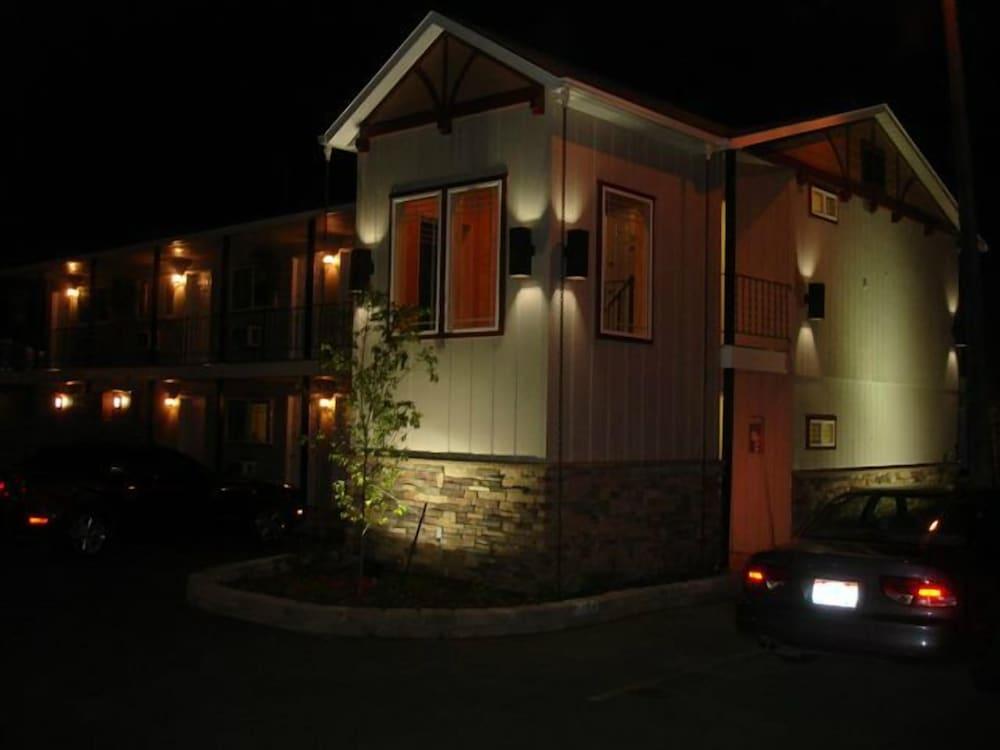 Gateway Inn photo 41