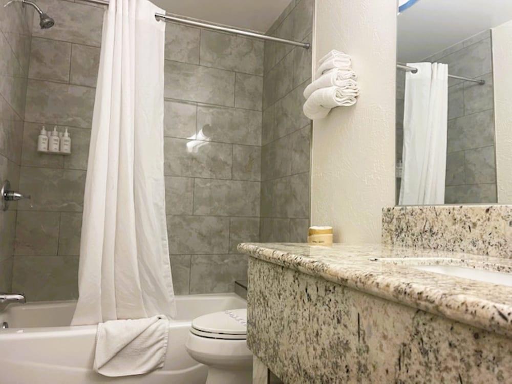 Americas Best Value Inn & Suites Joshua Tree National Park photo 73