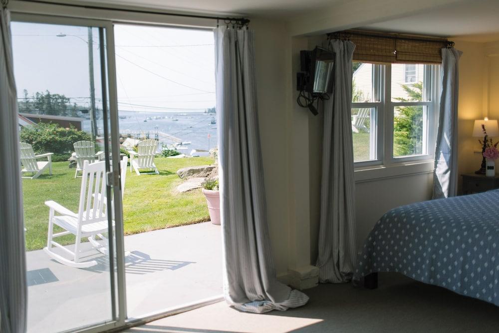 Admirals Quarters Inn photo 14