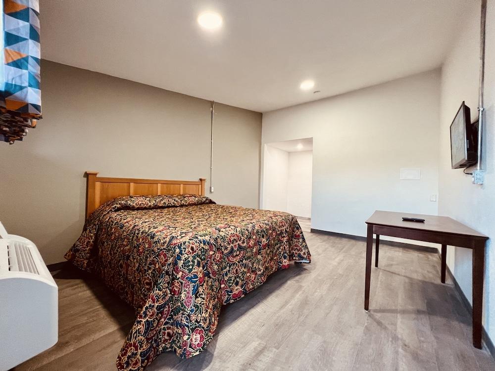The Express Inn photo 1