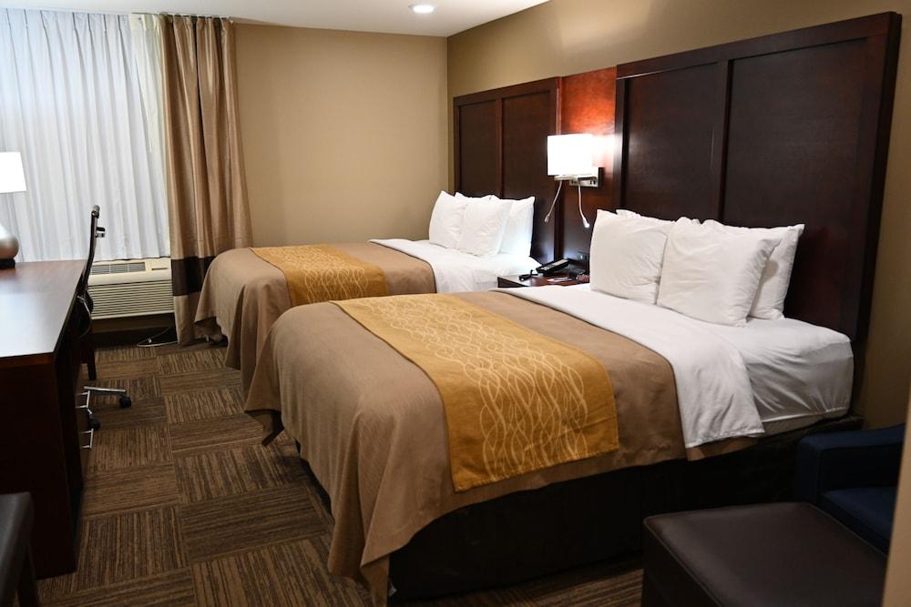 Giles Hotel Inn & Suites photo 4