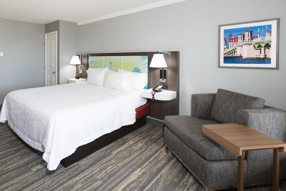 Hampton Inn St. Augustine Beach photo 6