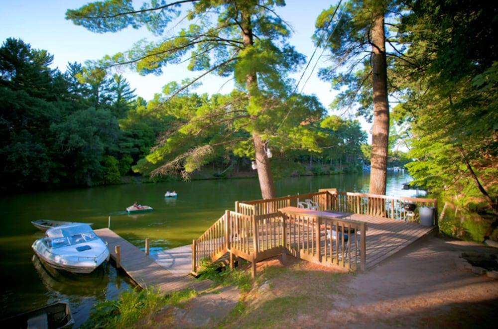 Lakeside Motel photo 28