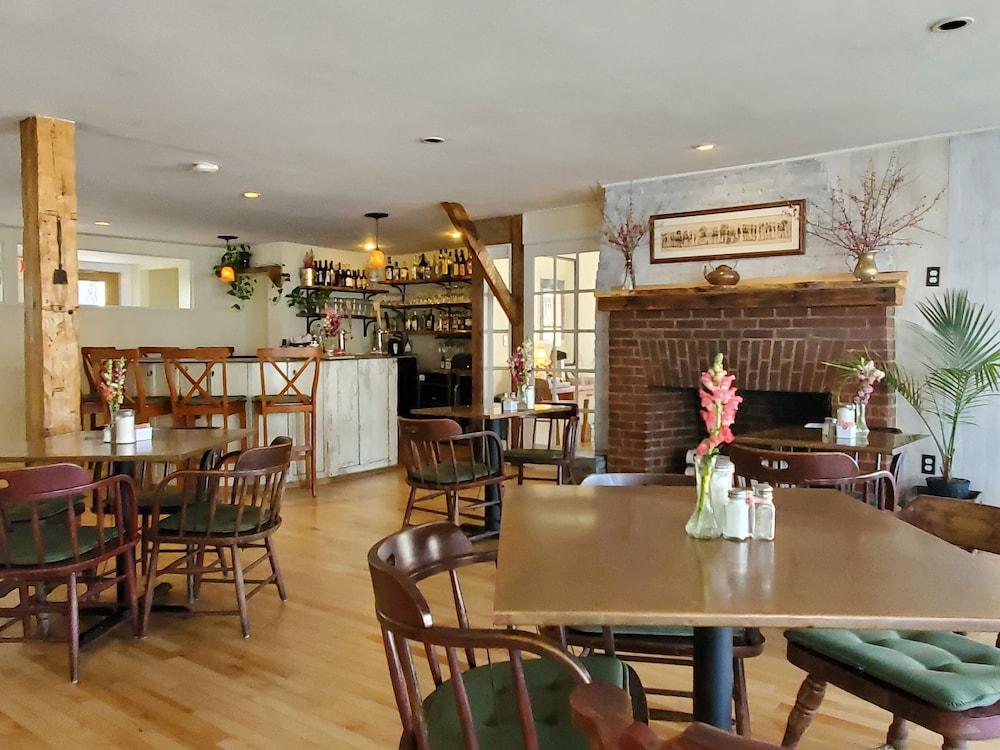 The Cornish Inn photo 33