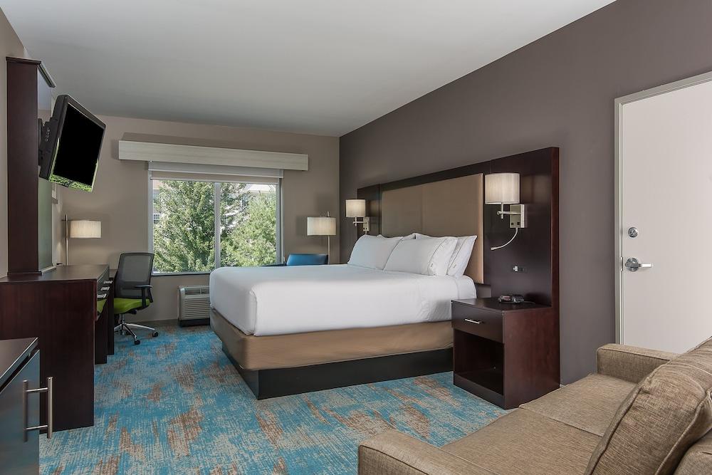 Holiday Inn Express & Suites Norwood-Boston Area by IHG photo 11