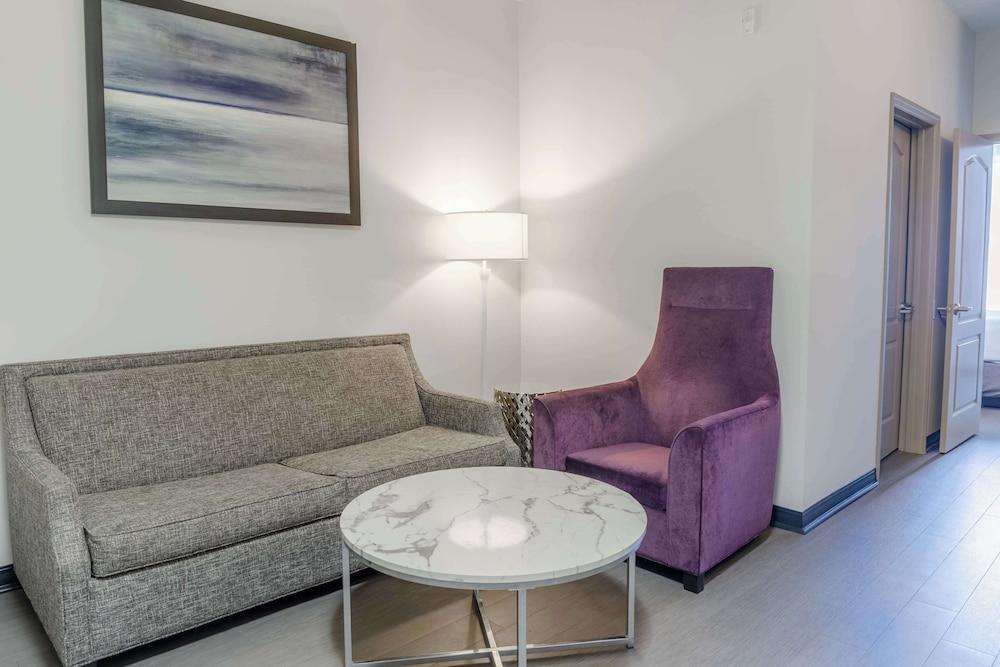 TRYP by Wyndham Savannah Downtown/Historic District photo 77