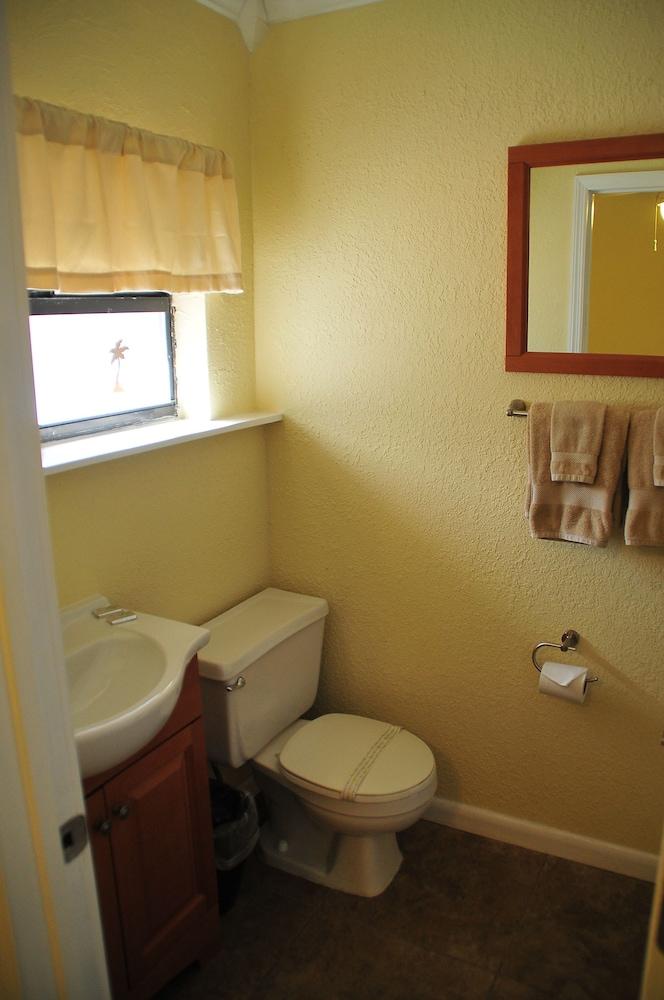 Conch On Inn Motel photo 18