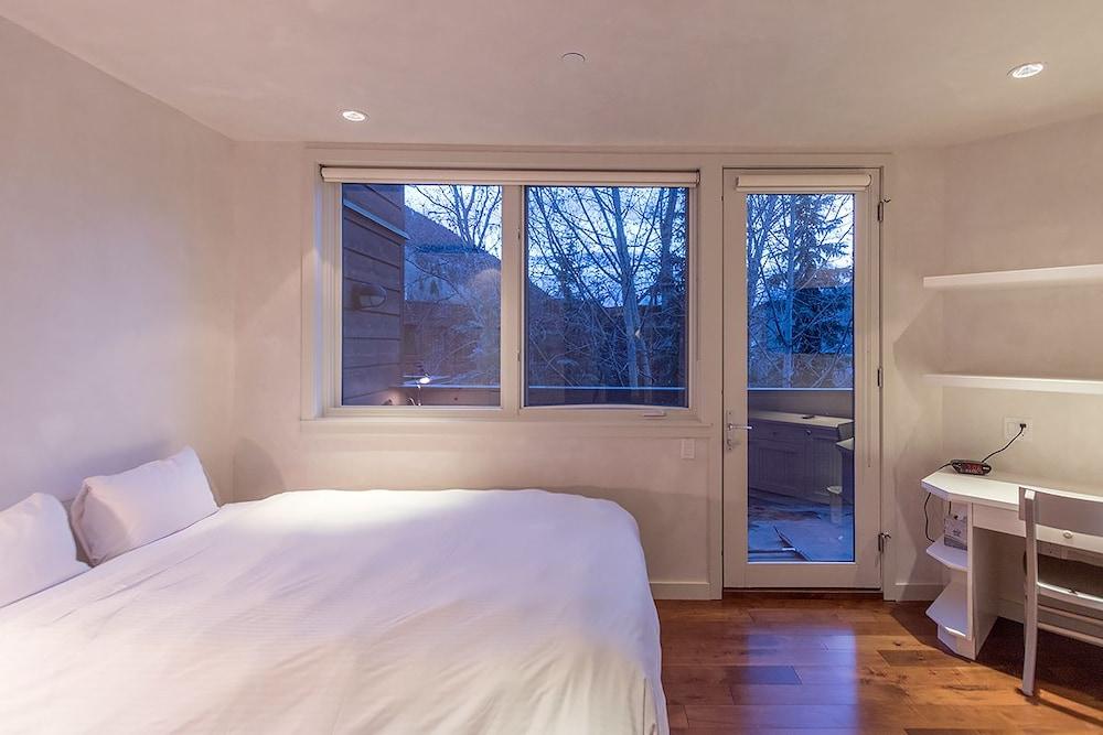 Ice House Suites and Condominiums photo 39