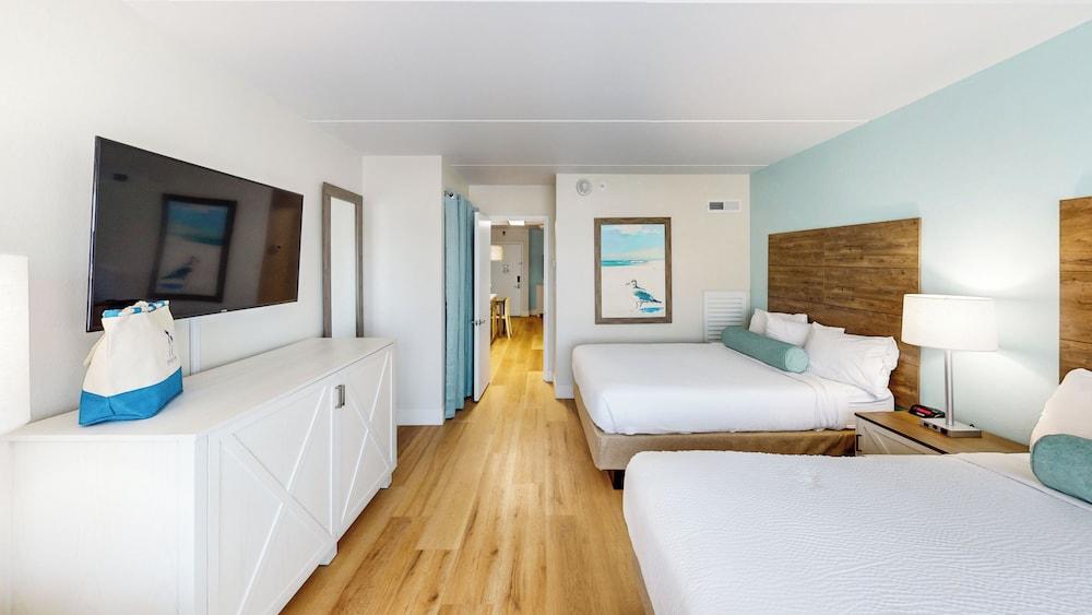 Princess Royale Oceanfront Resort photo 10