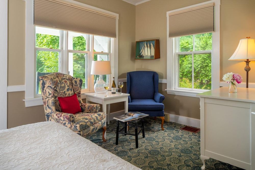Dockside Guest Quarters & Restaurant photo 41