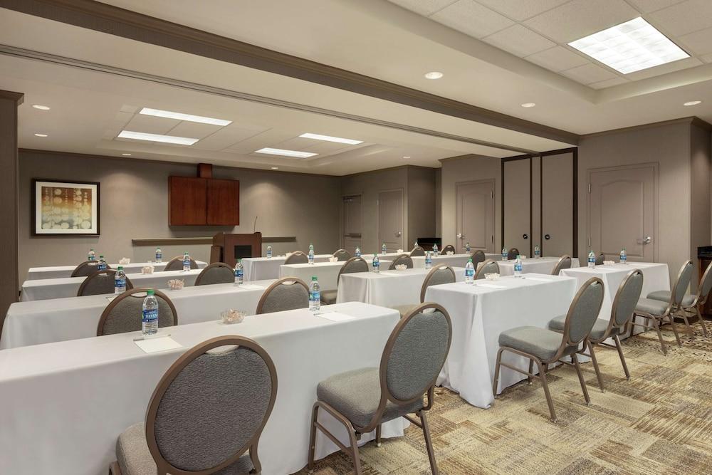 Hampton Inn & Suites Montgomery-EastChase photo 18