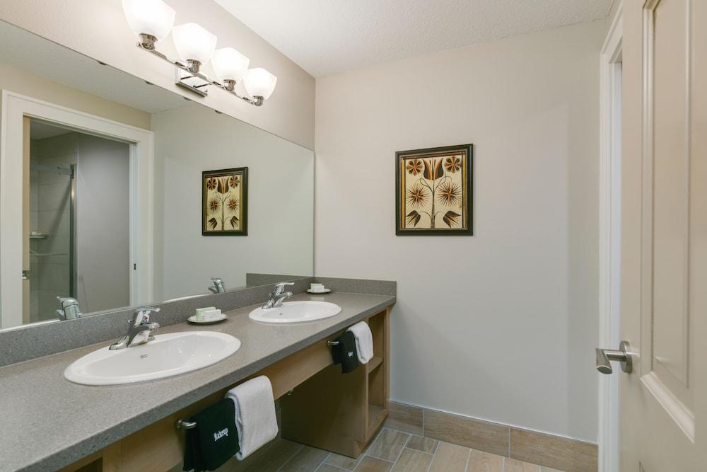 Carlisle Inn photo 28