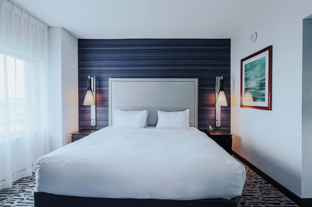 DoubleTree Suites by Hilton Htl & Conf Cntr Downers Grove photo 15