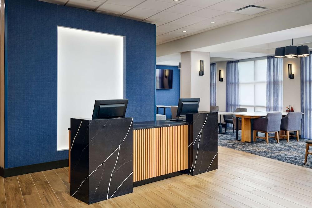 Hyatt Place Greensboro photo 14