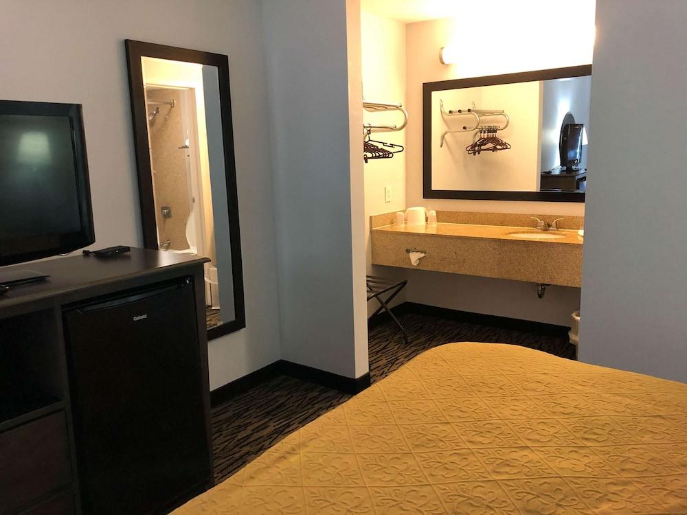 Motel 6 La Place, LA photo 10