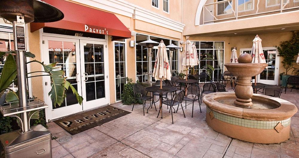 Hampton Inn Brentwood photo 3