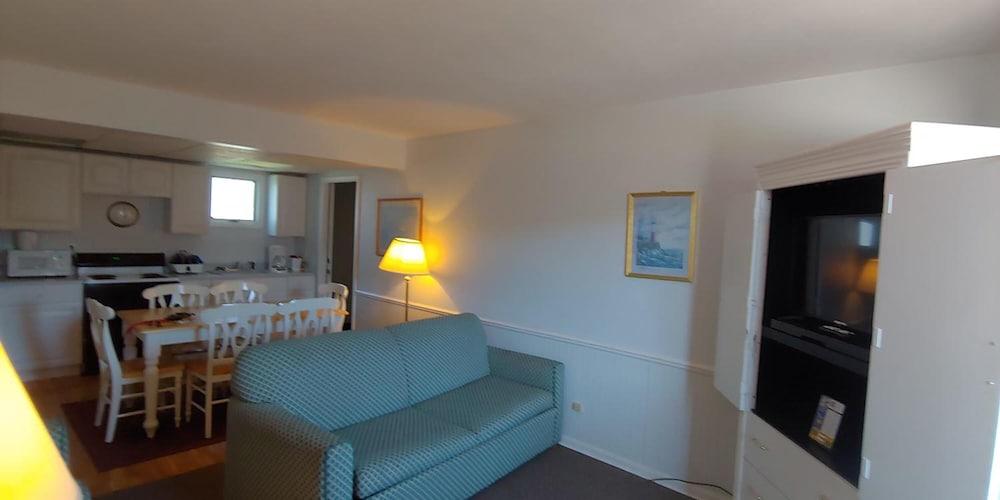 Sunrise Beach Motel photo 14