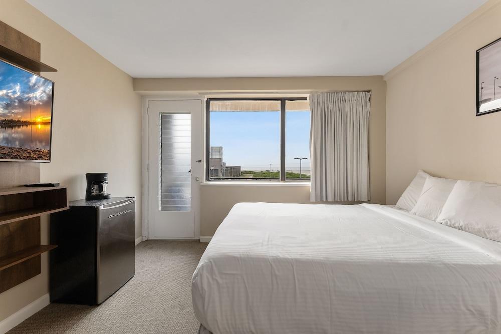 Oceanic Hotel photo 20