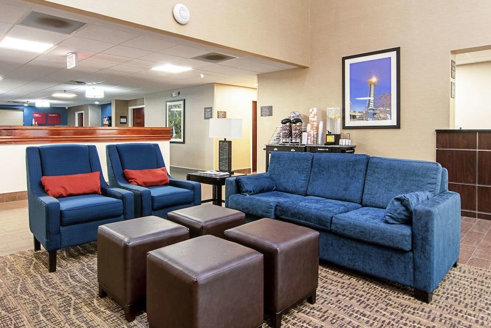 Comfort Suites Knoxville Airport photo 4