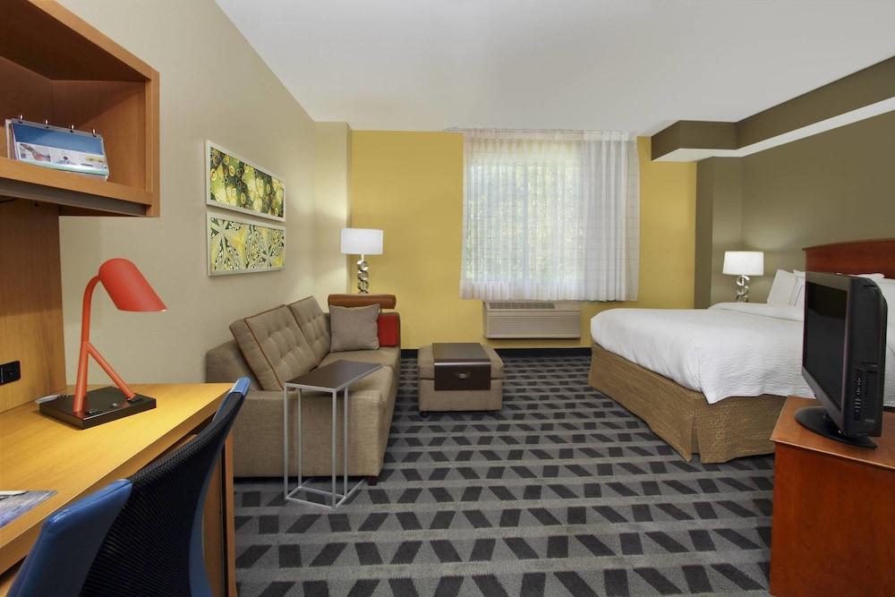 TownePlace Suites by Marriott San Jose Cupertino photo 3