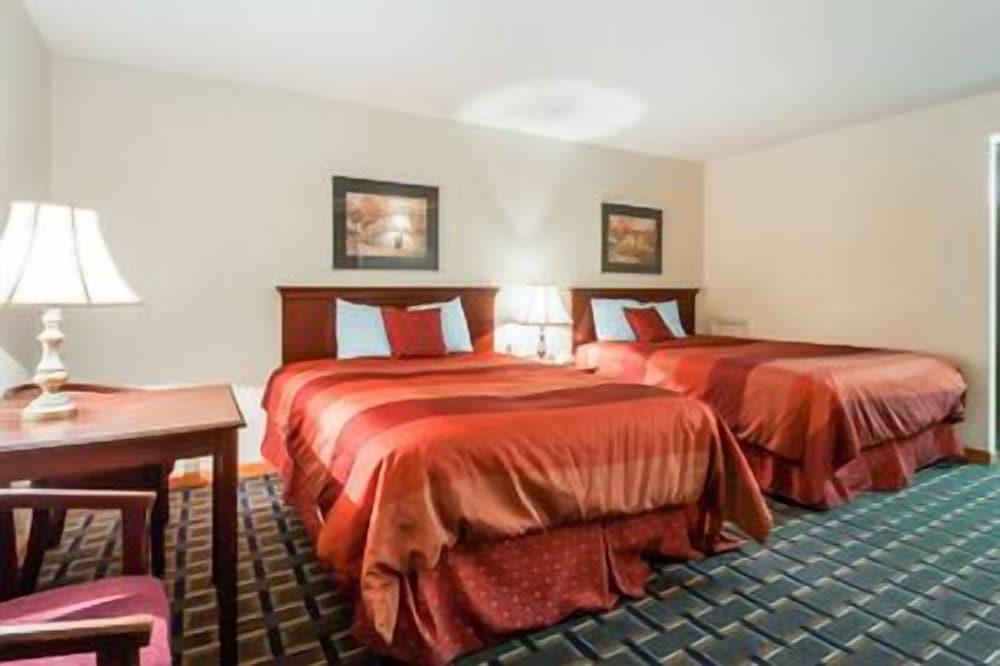 Villa Inn photo 12
