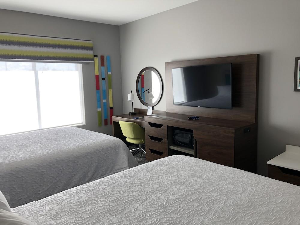 Hampton Inn & Suites Pekin Peoria Area photo 6
