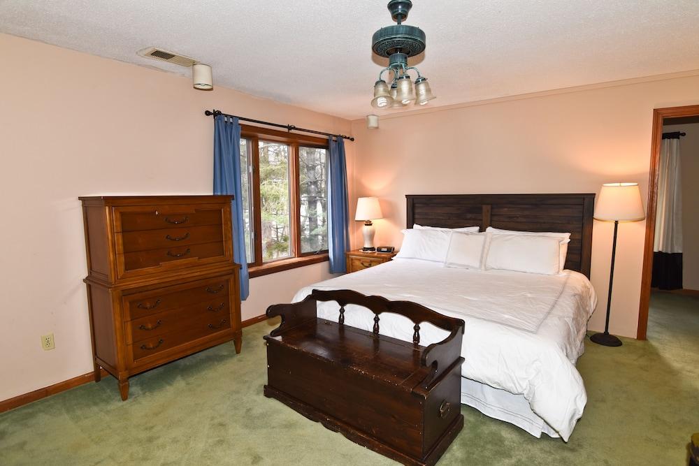 Timber Inn Motel photo 6