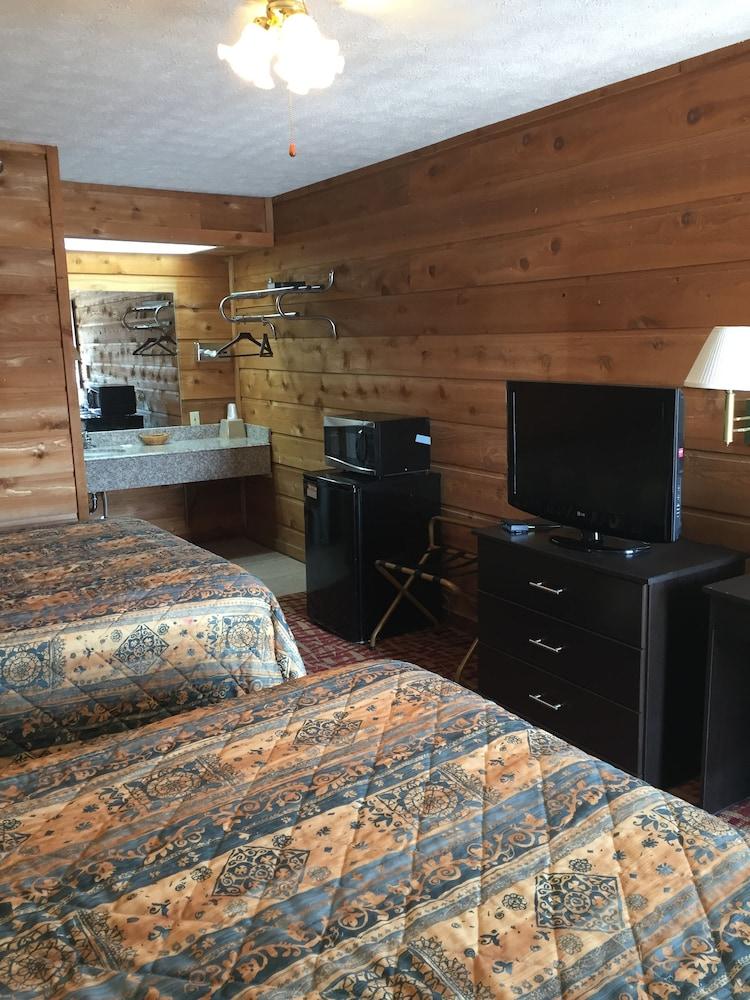 Lexington Inn photo 8