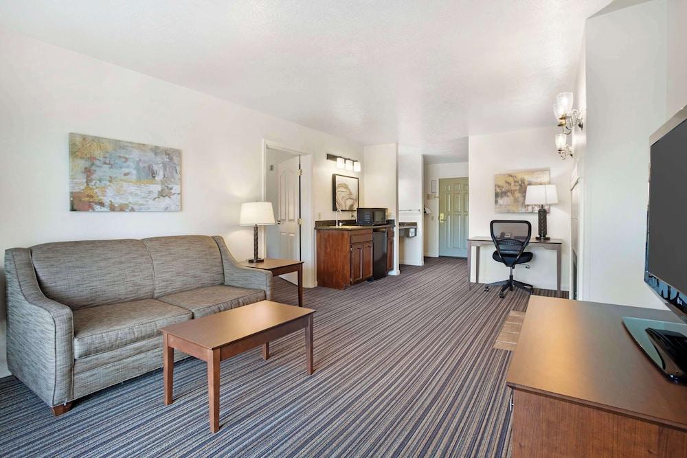 Best Western Clovis Cole photo 6