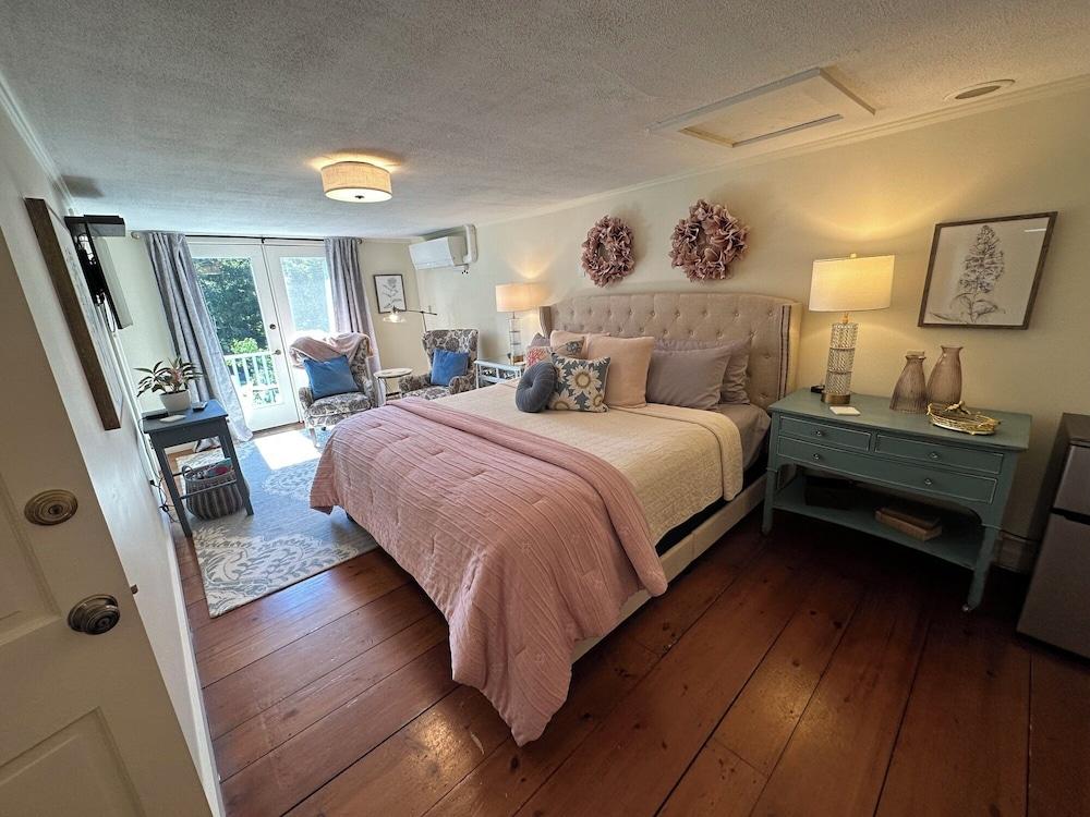 Inn at Perkins Cove photo 99