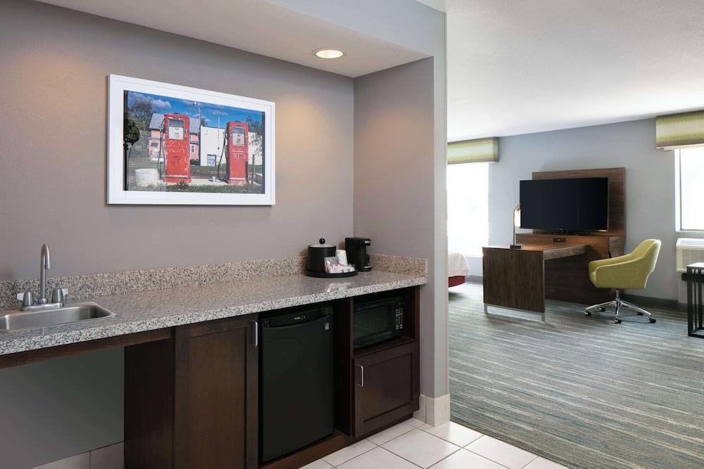 Hampton Inn & Suites Grafton photo 13