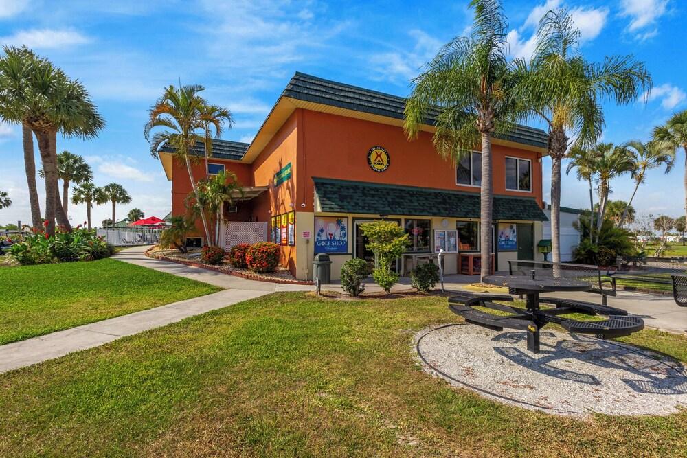 Okeechobee KOA Resort photo 20