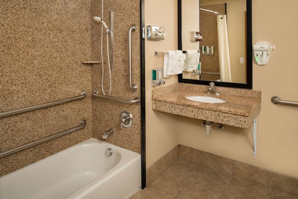 Best Western Kennewick Tri-Cities Center photo 10
