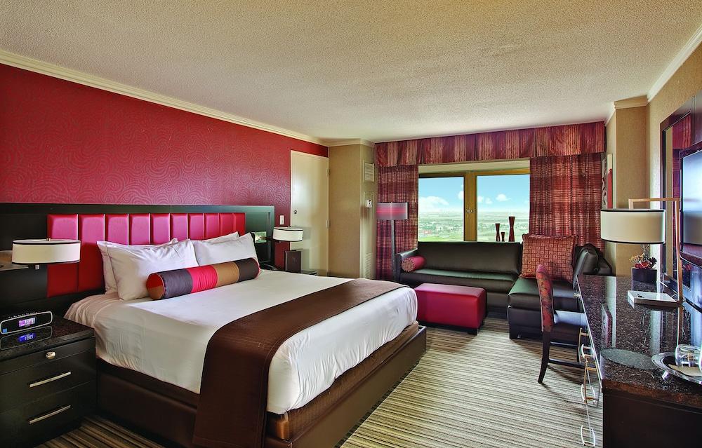 Golden Nugget photo 12