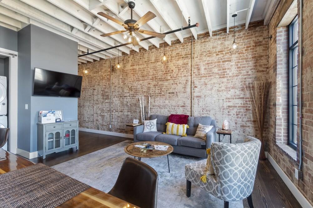 Urban Lofts photo 2