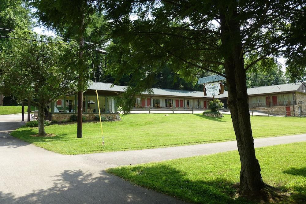 Townsend Gateway Inn photo 2