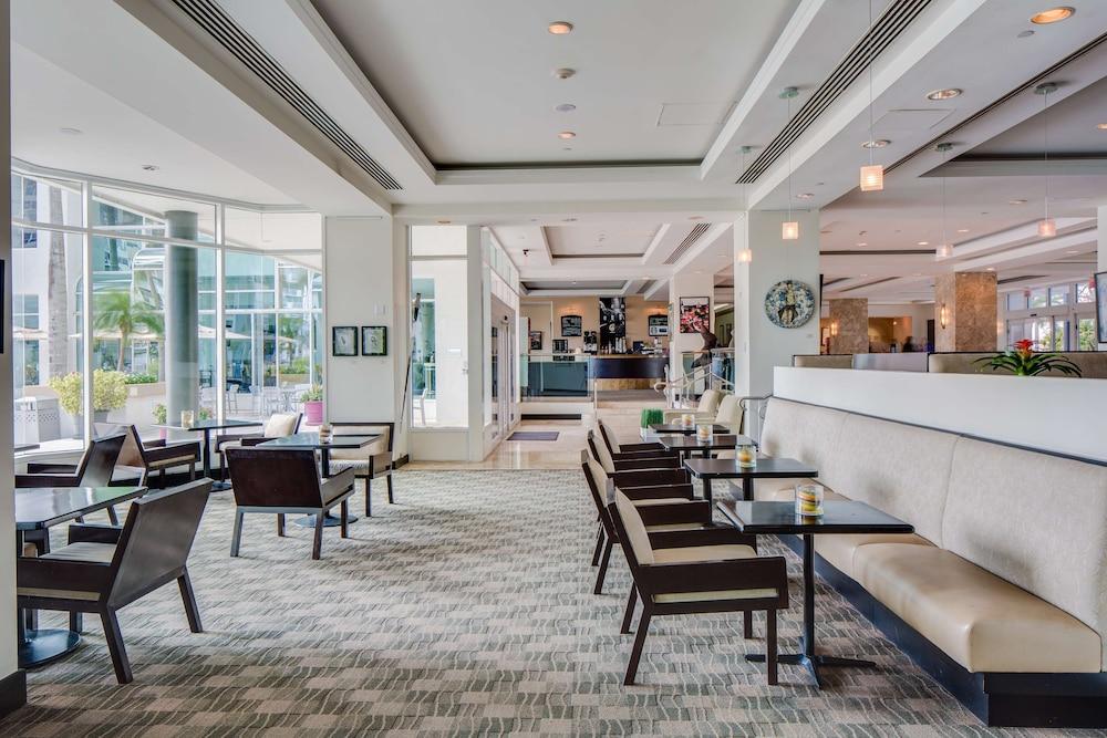 GALLERYone- A DoubleTree Suites by Hilton Hotel photo 13