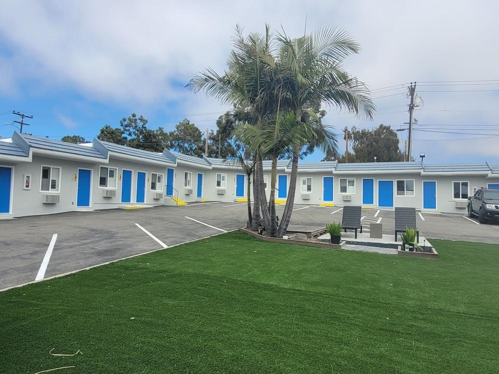Calafia Inn photo 10