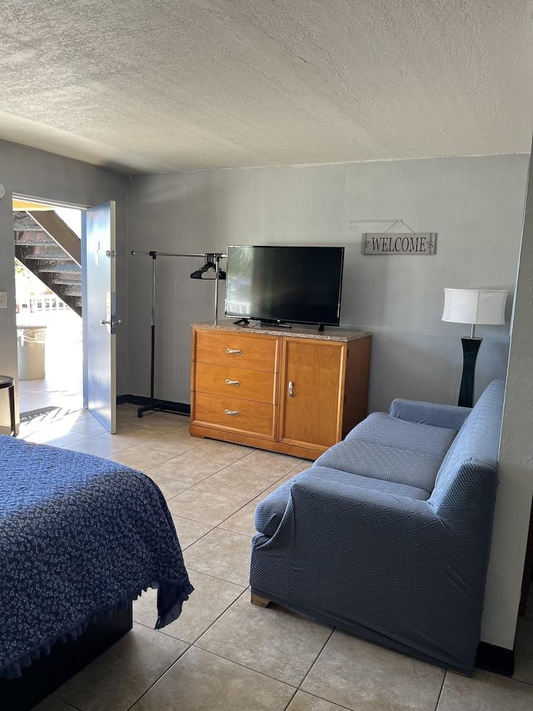 Budget Inn - Punta Gorda photo 31