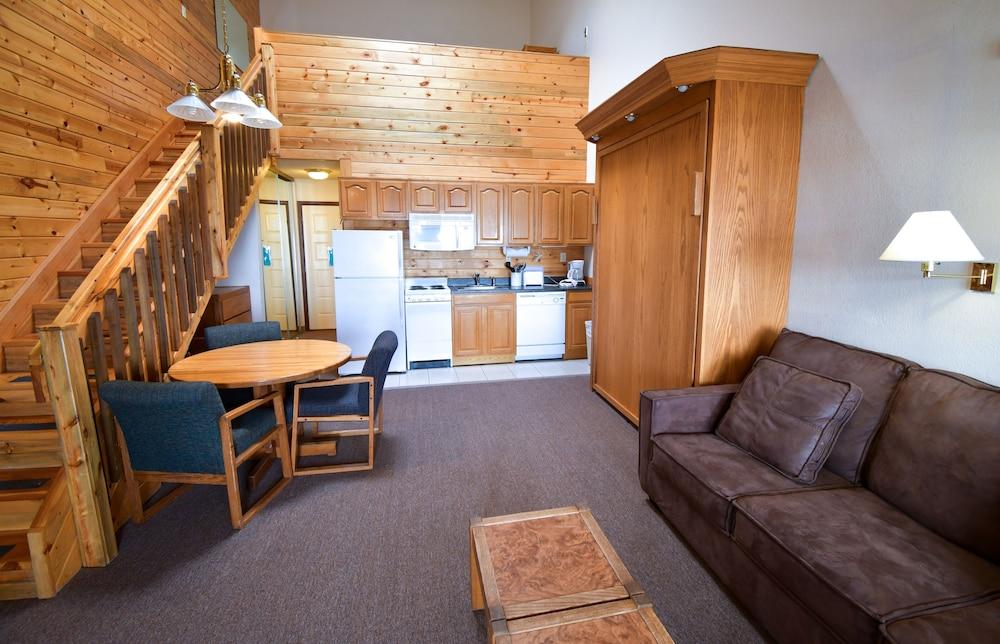 Inn at SilverCreek photo 5